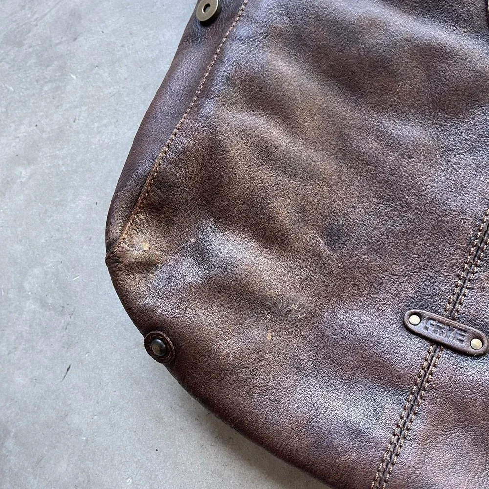 Frye minor wear